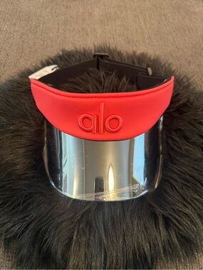 ALO Airlift Solar  Visor Candy Red
